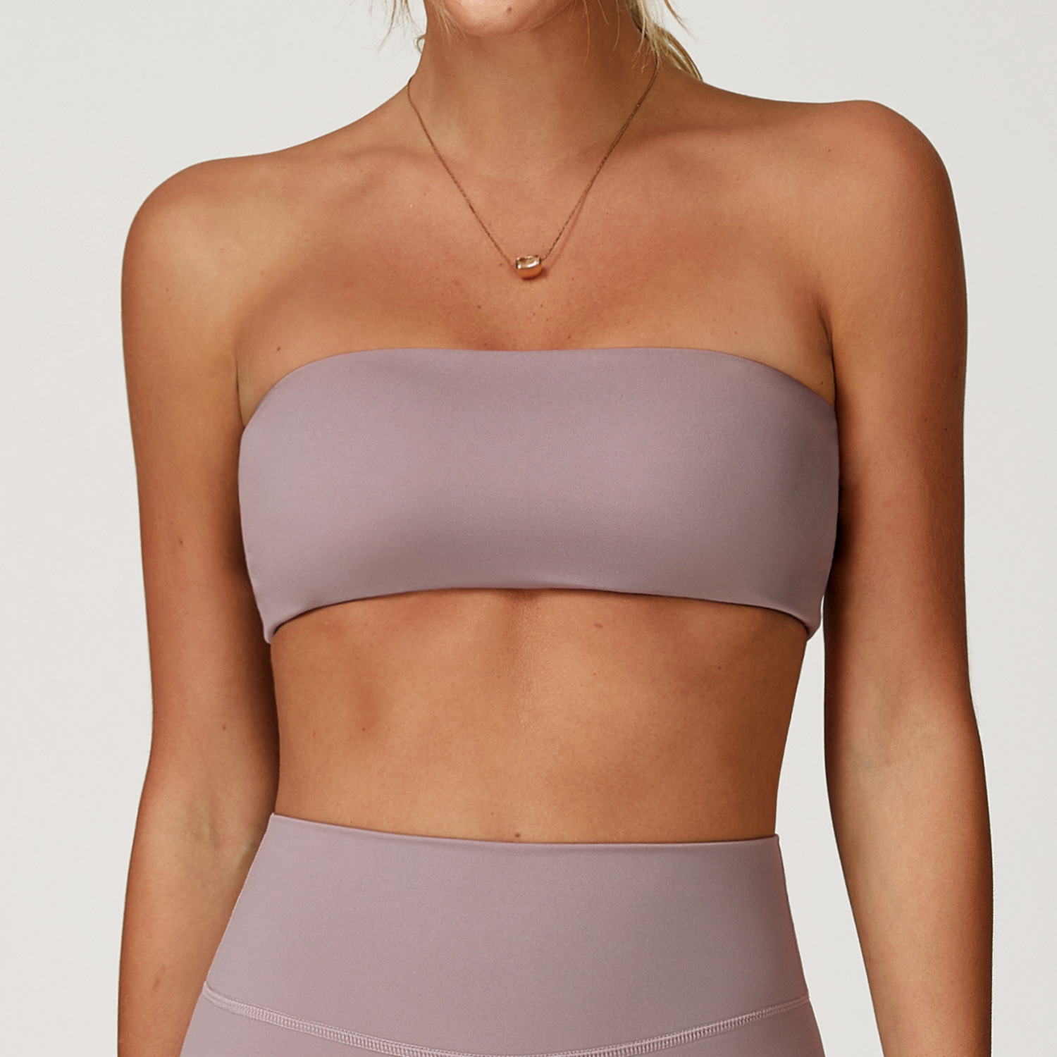 Dikişsiz Ten Rengi Spor Sütyen - Base Layer Top incelemesi ve fiyatı